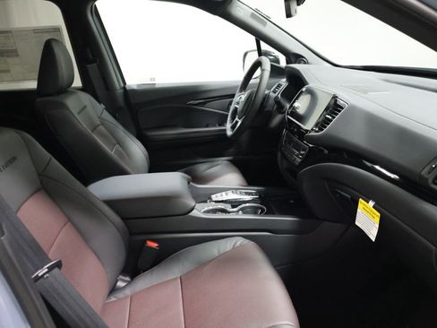 New 2026 Honda Ridgeline Black Edition image 18