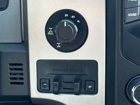 Used 2013 Ford F150 XLT w/ XLT Chrome Pkg image 22