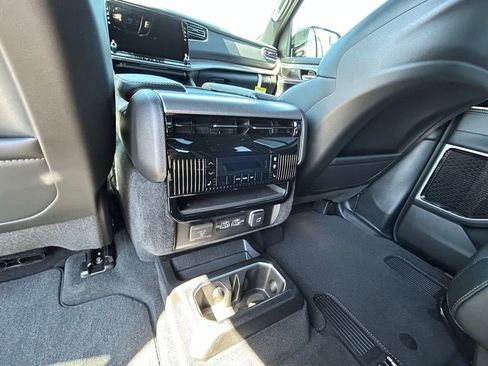 New 2026 Jeep Grand Wagoneer Limited AWD/4WD image 13