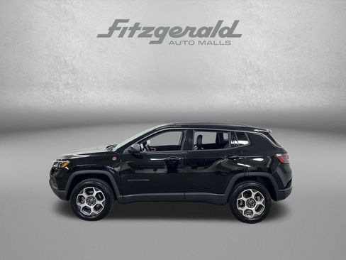 Used 2022 Jeep Compass Trailhawk w/ Trailhawk Elite Group AWD/4WD image 2