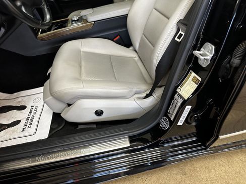 Used 2011 Mercedes-Benz E 350 4MATIC Sedan image 48