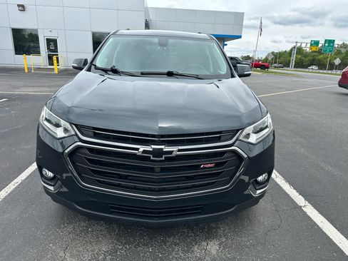 Used 2019 Chevrolet Traverse RS AWD/4WD image 2
