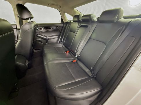 Used 2022 Honda Civic Touring image 24