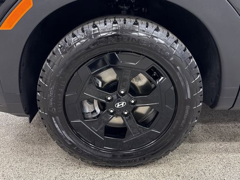 Used 2025 Hyundai Santa Fe XRT image 2