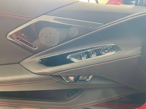 Used 2023 Chevrolet Corvette Stingray Premium Conv w/ Z51 Performance Package RWD image 20