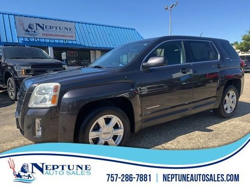 Used 2015 GMC Terrain SLE AWD/4WD image 1