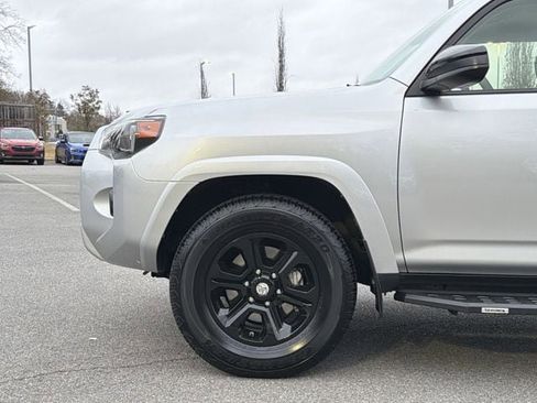 Used 2024 Toyota 4Runner SR5 image 9