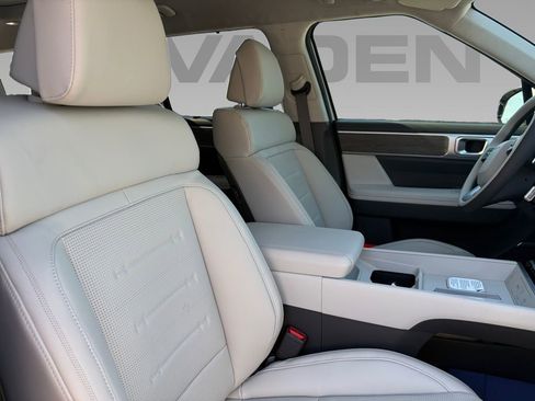 New 2026 Hyundai Santa Fe Calligraphy image 7