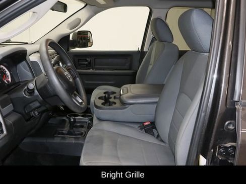 Used 2018 RAM 2500 Tradesman w/ Chrome Appearance Group image 14