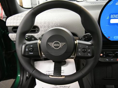 Used 2025 MINI Cooper S FWD image 13