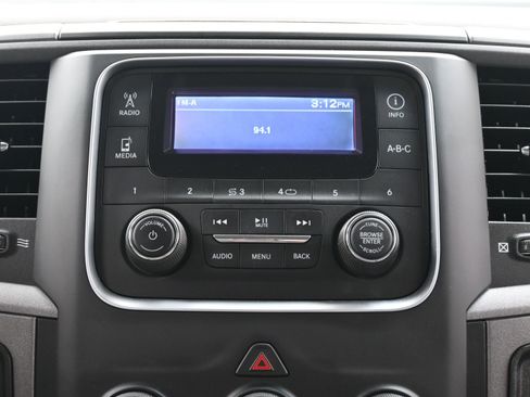 Used 2018 RAM 2500 Tradesman w/ Chrome Appearance Group image 30