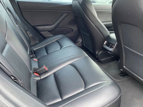 Used 2019 Tesla Model 3 Standard Range Plus image 7