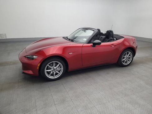 Used 2016 MAZDA MX-5 Miata Sport image 2
