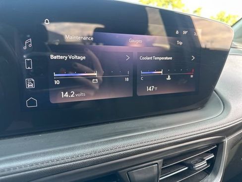 Used 2024 Buick Encore GX Sport Touring image 38