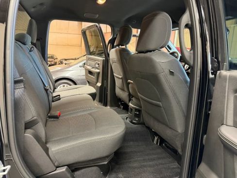 Used 2026 RAM 2500 Big Horn AWD/4WD image 30