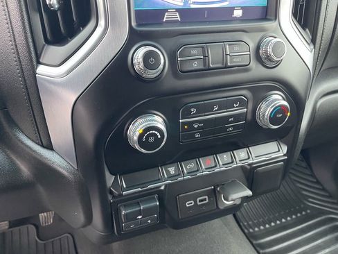 Used 2023 GMC Sierra 2500 SLE image 20