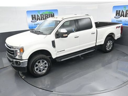 Certified 2022 Ford F250 Lariat w/ Chrome Package AWD/4WD image 22
