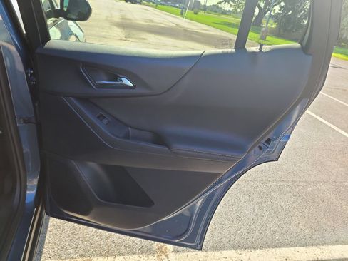 New 2027 Chevrolet Equinox LT FWD image 13