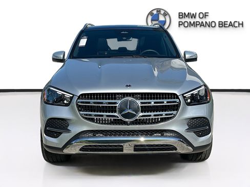 Used 2025 Mercedes-Benz GLE 450 GLE 450 w/ Winter Package image 2