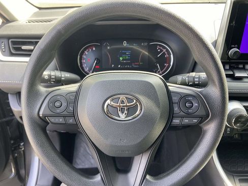 Used 2024 Toyota RAV4 XLE Premium image 34