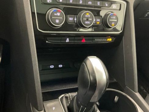 Used 2021 Volkswagen Atlas SEL Premium AWD/4WD image 27