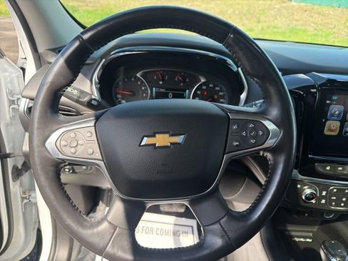 Used 2019 Chevrolet Traverse Premier w/ Redline Edition AWD/4WD image 16