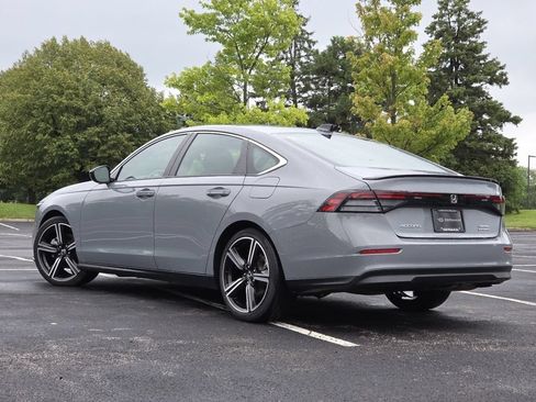 Used 2023 Honda Accord Sport image 20