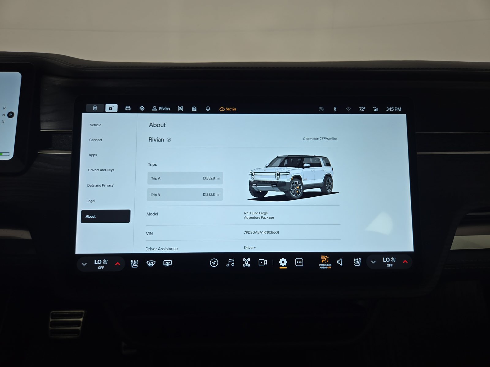Used 2024 Rivian R1S Adventure Quad AWD/4WD image 29