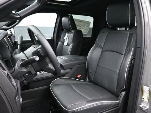 New 2026 RAM 3500 Limited AWD/4WD image 21