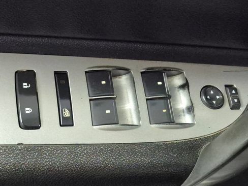 Used 2008 GMC Sierra 1500 SLE w/ Power Pack Plus AWD/4WD image 15