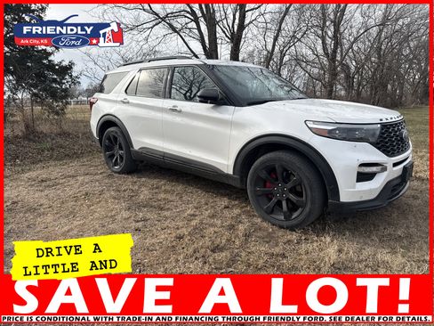 Used 2023 Ford Explorer ST w/ Equipment Group 401A image 3