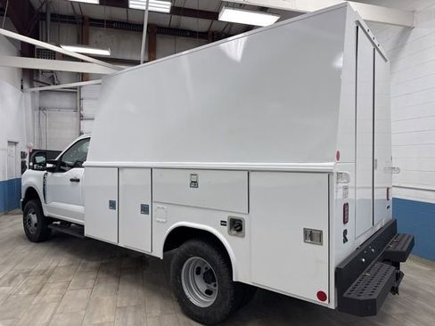 New 2025 Ford F350 XL w/ XL Chrome Package AWD/4WD image 3