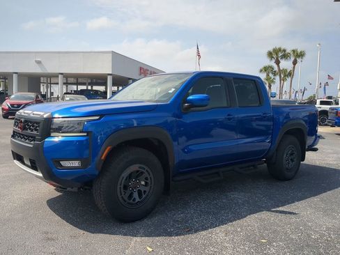 New 2026 Nissan Frontier PRO-4X w/ Tow Package AWD/4WD image 8