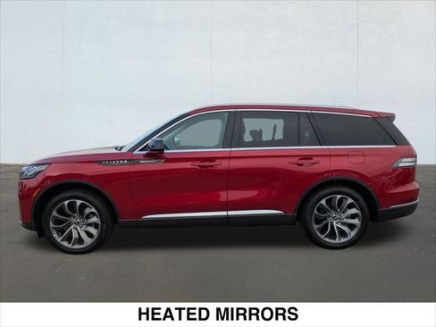 New 2025 Lincoln Aviator AWD w/ Equipment Group 101A image 3