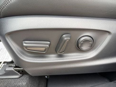 New 2026 Toyota Corolla Cross XLE image 26