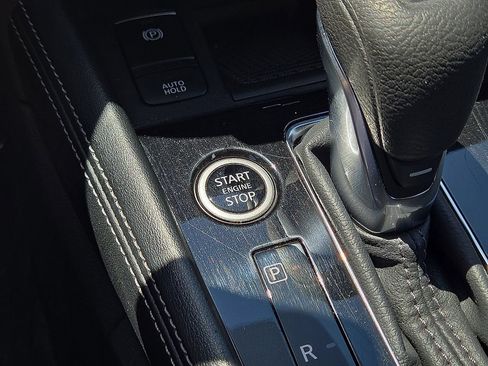 Used 2024 Nissan Kicks SV FWD image 31