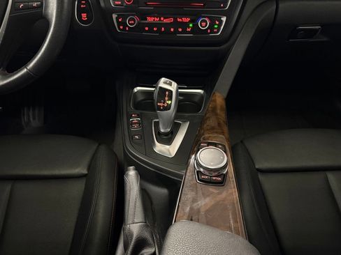 Used 2015 BMW 328i xDrive Sedan AWD/4WD image 13