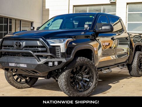 Used 2024 Toyota Tundra SR5 w/ SR5 Premium Package AWD/4WD image 4