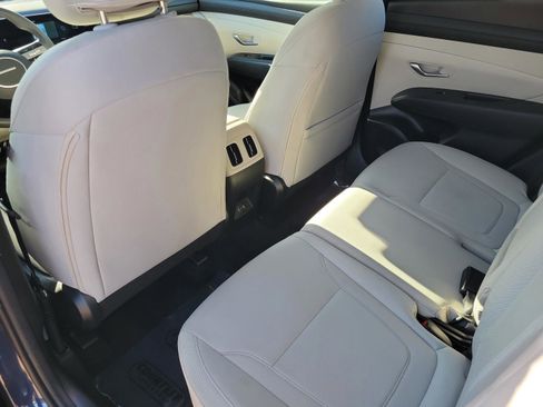 Certified 2025 Hyundai Tucson SEL image 9