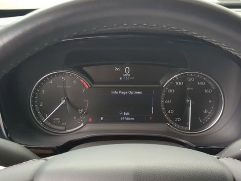 Used 2024 Cadillac XT6 Luxury FWD image 34