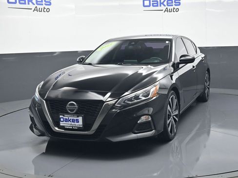 Used 2022 Nissan Altima 2.5 SR FWD image 4
