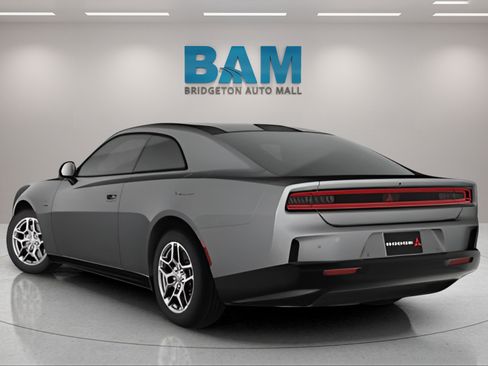 New 2025 Dodge Charger Daytona R/T w/ Sun & Sound Package AWD/4WD image 6