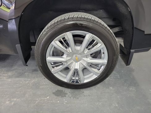 Used 2026 Chevrolet Silverado 1500 High Country AWD/4WD image 31