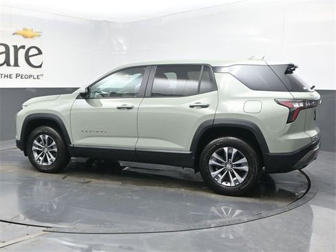 New 2026 Chevrolet Equinox LT w/ Convenience Package II image 30