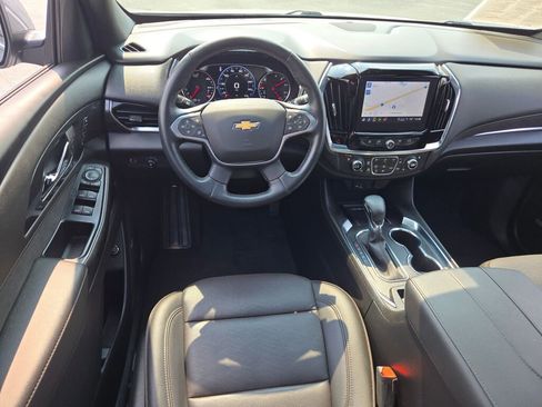 Used 2023 Chevrolet Traverse High Country image 21