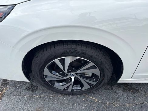 Certified 2025 Subaru Legacy Premium AWD/4WD image 7