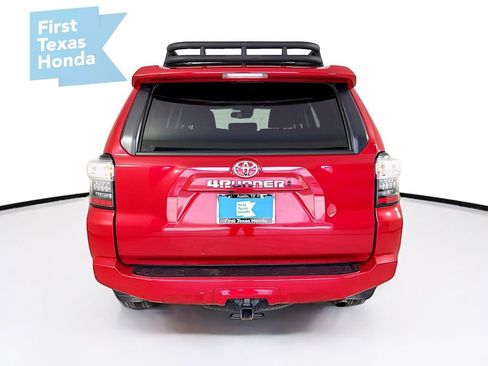 Used 2021 Toyota 4Runner SR5 Premium w/ Moonroof Package AWD/4WD image 6