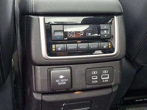 Used 2023 Subaru Ascent Touring AWD/4WD image 14