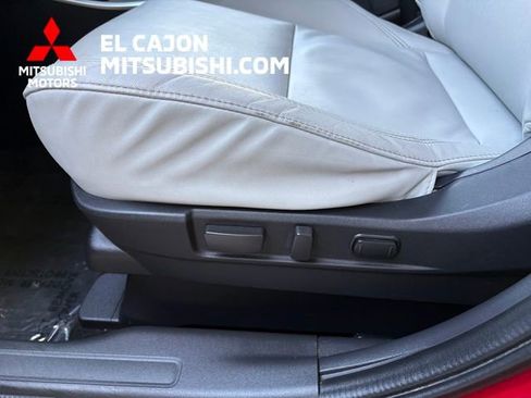 Used 2022 Mitsubishi Outlander SEL image 13