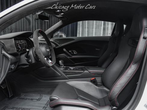 Used 2018 Audi R8 V10 plus image 20